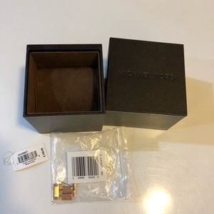 Michael Kors rose gold watch links and box